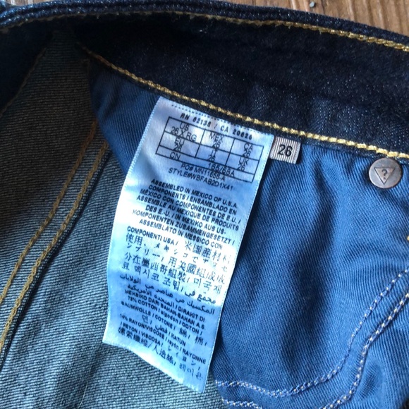 Women’s Guess Jeans - Picture 3 of 4